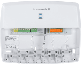 De module heeft twee aansluitingen en twee ingangen. Met de aansluitingen wordt de warmtepomp zelf en de pomp van een buffervat aangestuurd. De ingangen worden gebruikt om de koelstand te activeren en om externe temperatuurbegrenzers of luchtvochtigheidssensoren aan te sluiten.